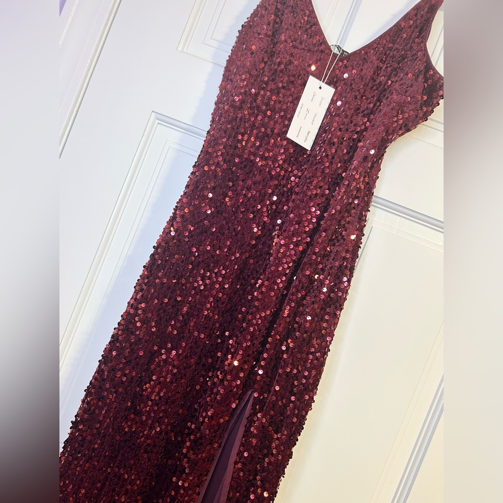 NWT full length burgundy sequin gown